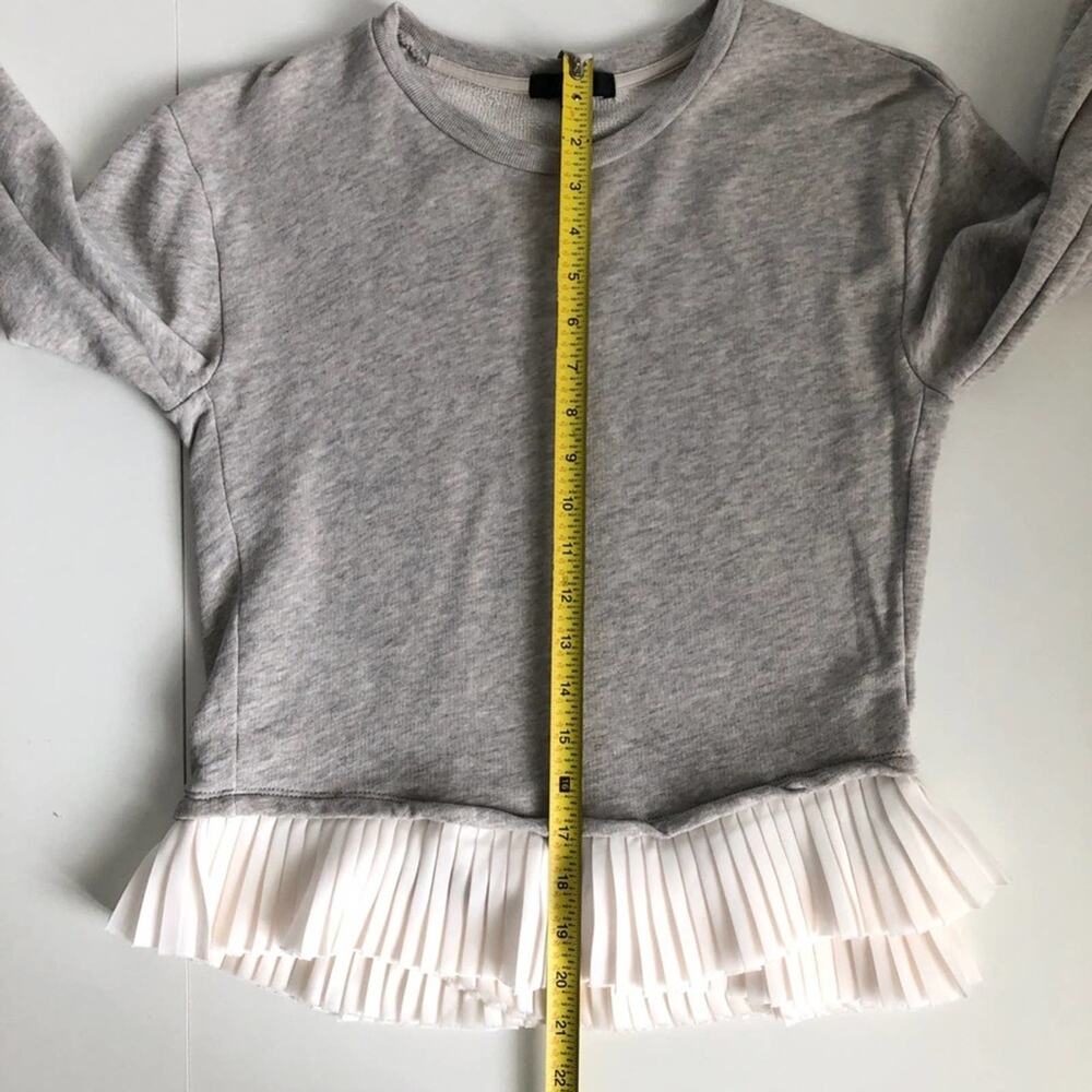 J. Crew Ruffle Hem Sweater XXS Grey / Cream - Picture 11 of 11